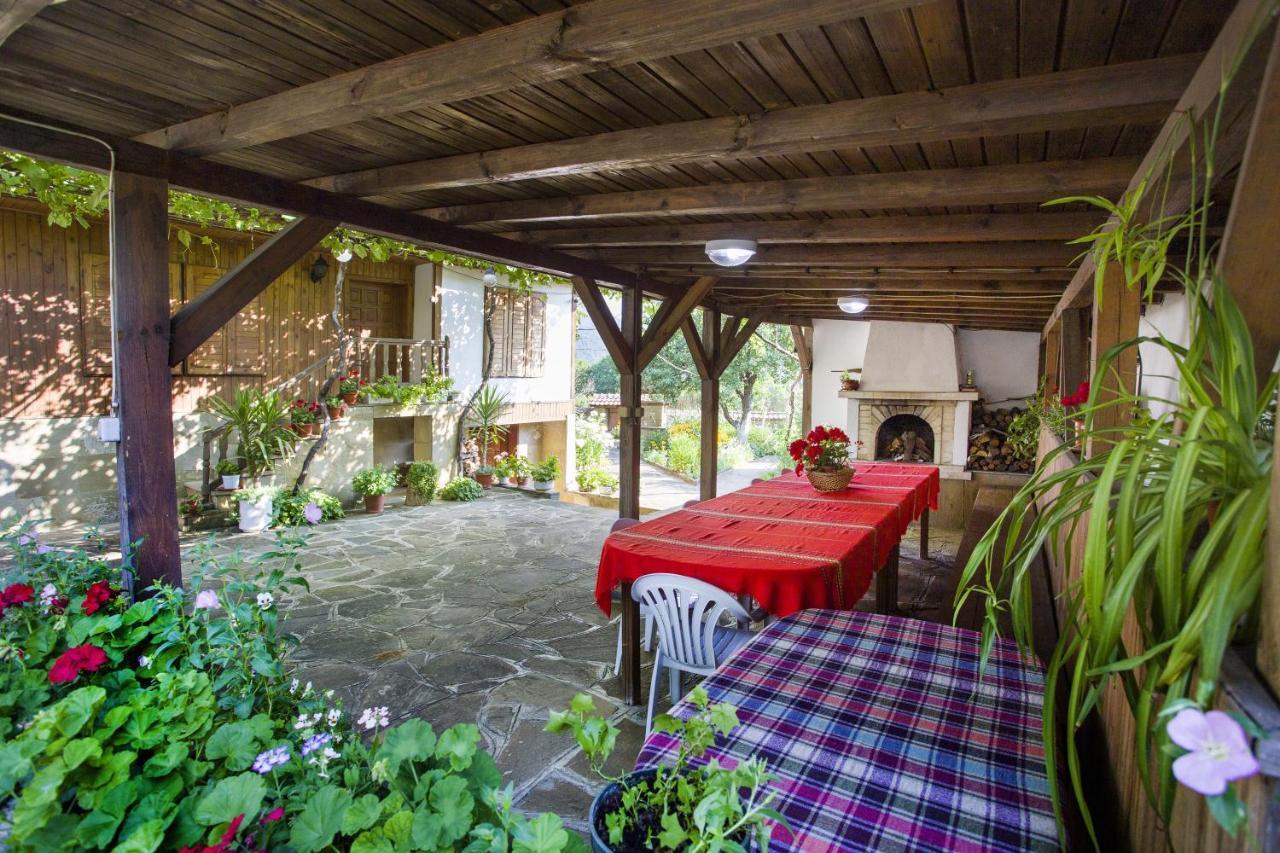 Хаджикольовата Къща Villa Medven ภายนอก รูปภาพ